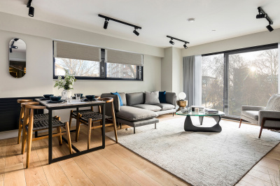 Open-plan kitchen, living and dining area at Newham’s Yard at Tower Bridge Road; ©Acorn Property Group. Open-plan kitchen, living and dining area at Newham’s Yard at Tower Bridge Road; ©Acorn Property Group.