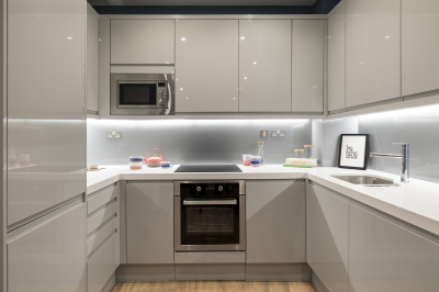 A typical kitchen at a Galliard Homes show apartment, ©Galliard Homes. A typical kitchen at a Galliard Homes show apartment, ©Galliard Homes.