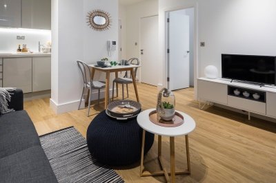 Open-plan kitchen, living and dining area in a typical Galliard apartment, ©Galliard Homes. Open-plan kitchen, living and dining area in a typical Galliard apartment, ©Galliard Homes.