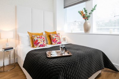 Bedroom area at the Langwood House showroom, ©Galliard Homes. Bedroom area at the Langwood House showroom, ©Galliard Homes.