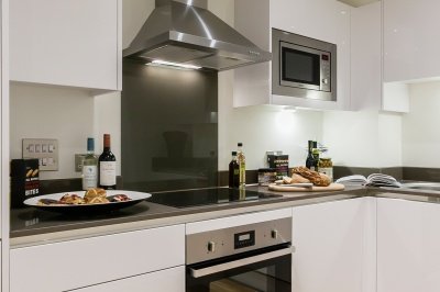 Kitchen area at a Galliard Homes show apartment, ©Galliard Homes. Kitchen area at a Galliard Homes show apartment, ©Galliard Homes.