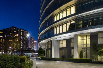 Exterior of Arena Quayside Collection, computer generated image for illustrative use only, ©Galliard Homes. Exterior of Arena Quayside Collection, computer generated image for illustrative use only, ©Galliard Homes.