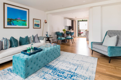 Living and dining area at a Crescent House show apartment, ©Galliard Homes.