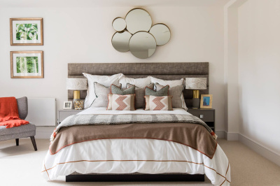 Primary bedroom at Crescent House ©Galliard Homes.