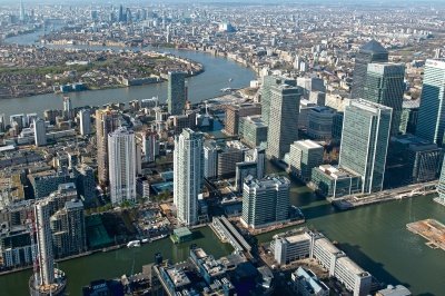Aerial view of Harbour Central, computer generated image intended for illustrative purposes only, ©Galliard Homes. Aerial view of Harbour Central, computer generated image intended for illustrative purposes only, ©Galliard Homes.