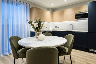 Kitchen and dining area at Neptune Wharf ©Galliard Homes.