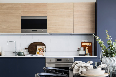 Kitchen area at Neptune Wharf ©Galliard Homes. Kitchen area at Neptune Wharf ©Galliard Homes.
