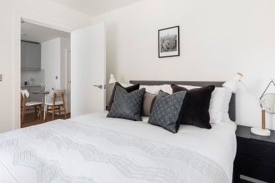 Bedroom at a Galliard Homes apartment, ©Galliard Homes. Bedroom at a Galliard Homes apartment, ©Galliard Homes.