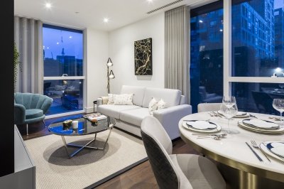 Open-plan living and dining area at Harbour Central, computer generated image intended for illustrative purposes only, ©Galliard Homes. Open-plan living and dining area at Harbour Central, computer generated image intended for illustrative purposes only, ©Galliard Homes.