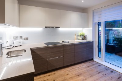 Kitchen at the Silver Works townhouse show home, ©Galliard Homes. Kitchen at the Silver Works townhouse show home, ©Galliard Homes.