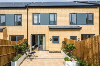Private terrace at the Silver Works townhouse show home, ©Galliard Homes. Private terrace at the Silver Works townhouse show home, ©Galliard Homes.