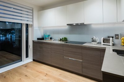 Kitchen at the Silver Works townhouse show home, ©Galliard Homes. Kitchen at the Silver Works townhouse show home, ©Galliard Homes.